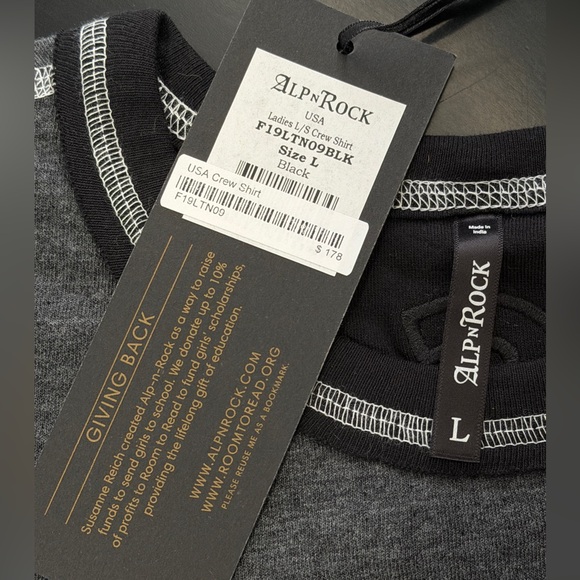 NWT. Woman’s Alp N Rock Black Crew Neck Ski Team USA Thermal long sleeve shirt. - Picture 2 of 16